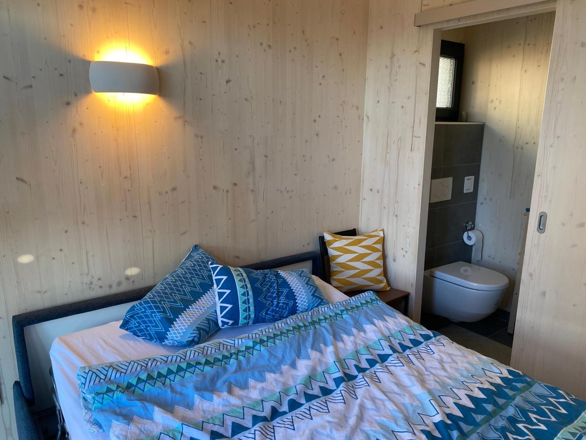 Auf Wolke 7 - Gaeste-Studio Im Mini House In Ch-4556 Aeschi So Zewnętrze zdjęcie